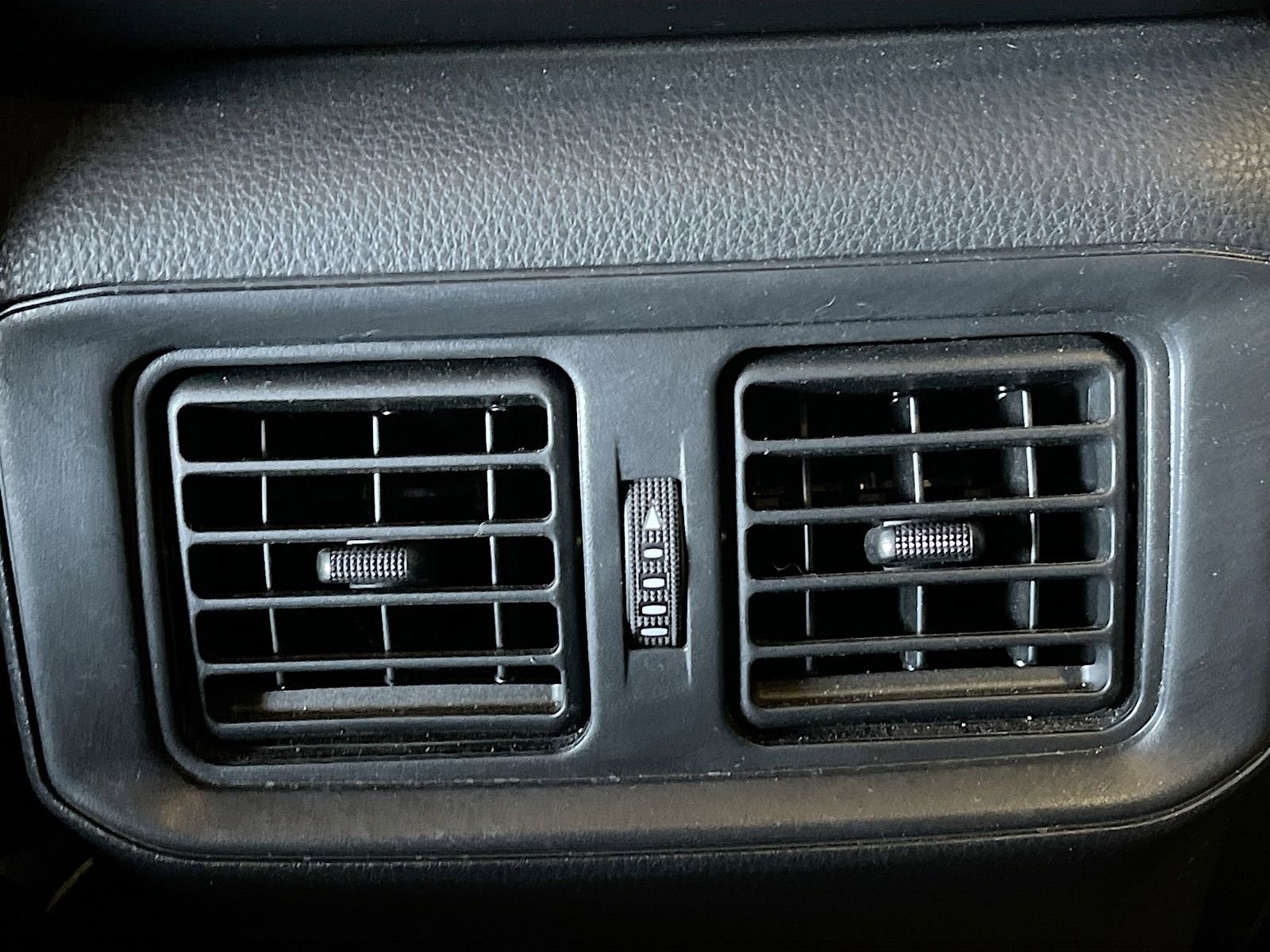 Used 2024 Toyota RAV4 XSE w/ Weather Package image 28