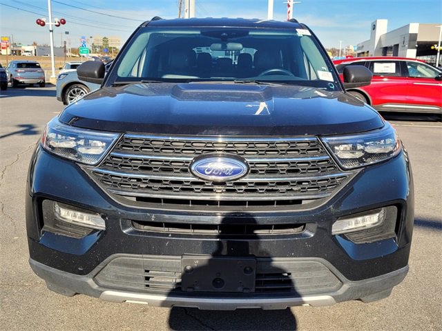 Used 2023 Ford Explorer XLT w/ Equipment Group 202A image 17