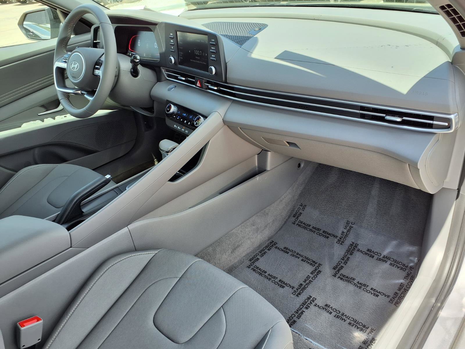 Used 2026 Hyundai Elantra Sport image 10