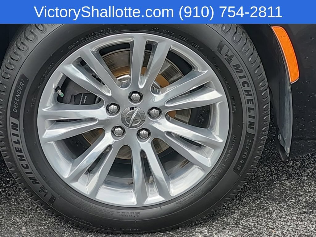 Used 2021 Chrysler 300 Touring L RWD image 32