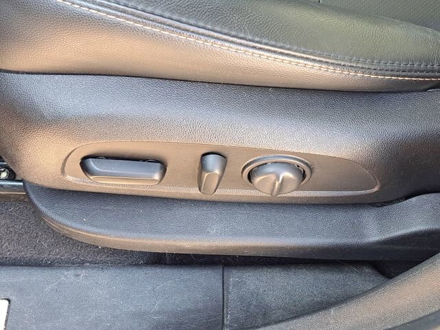 Used 2019 Chevrolet Equinox Premier image 6