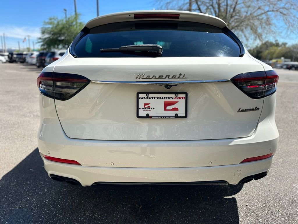 Used 2022 Maserati Levante GT image 9