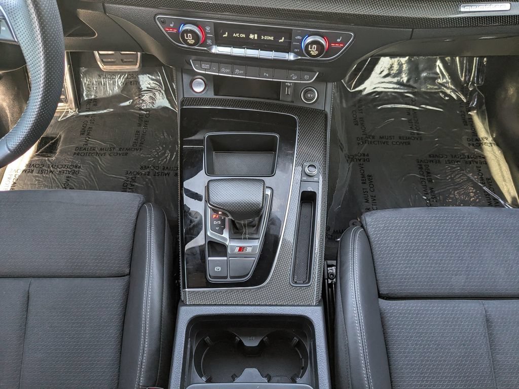 Used 2022 Audi SQ5 Premium Plus w/ Premium Plus Package AWD/4WD image 6