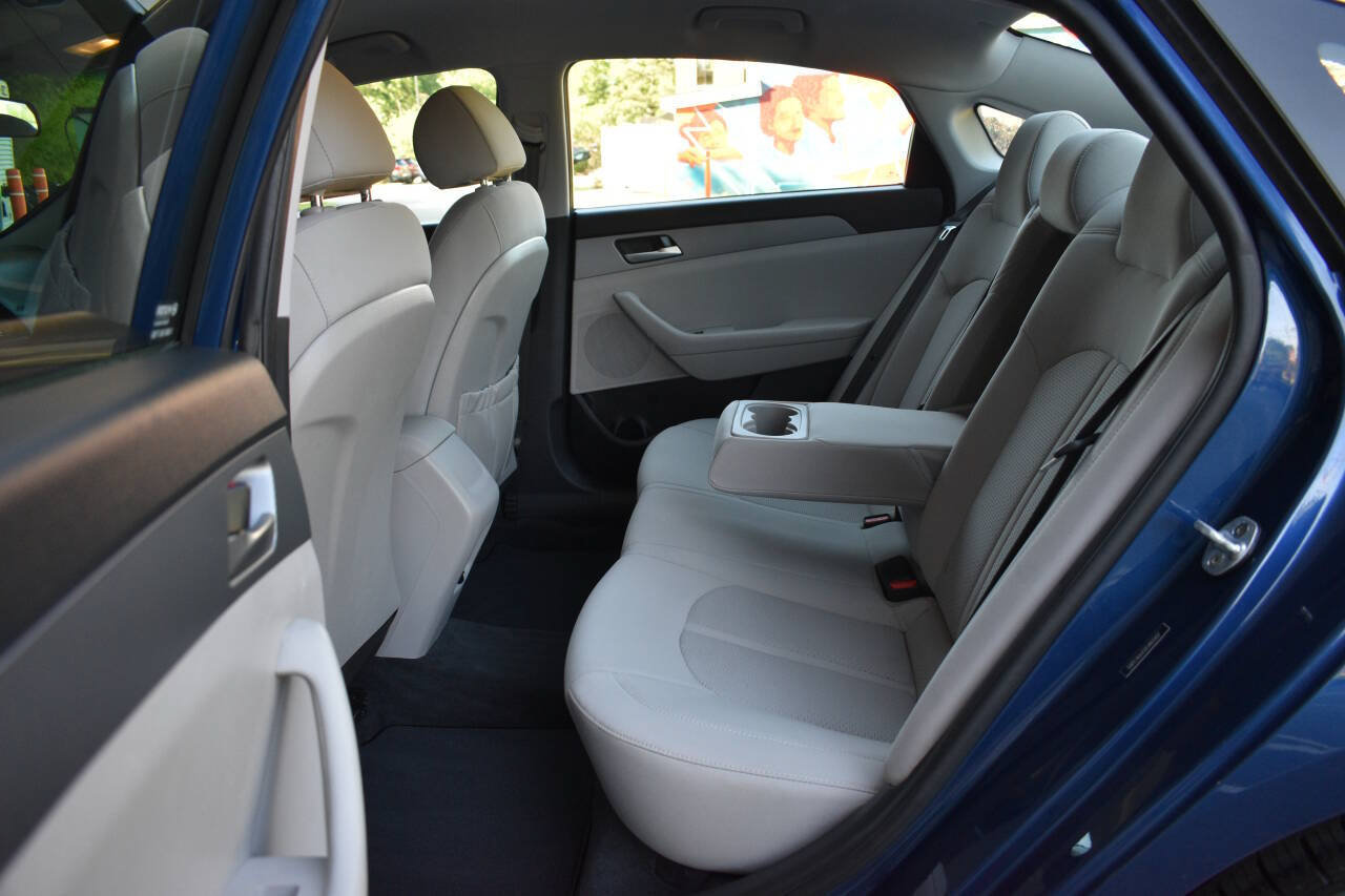 Used 2019 Hyundai Sonata ECO FWD image 9