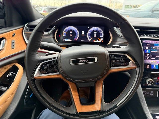 Certified 2024 Jeep Grand Cherokee Summit w/ Adv Protech Group IV image 16