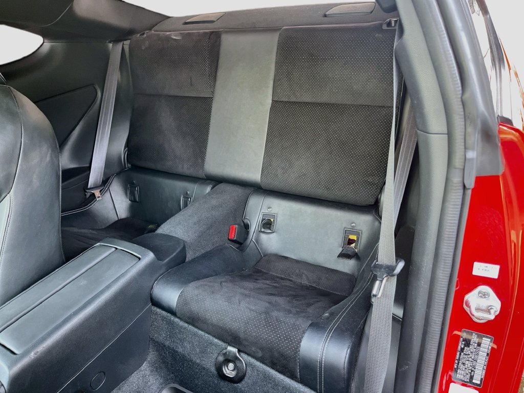 Used 2022 Toyota GR86 Premium w/ ALL Weather Mat Package (TMS) RWD image 23