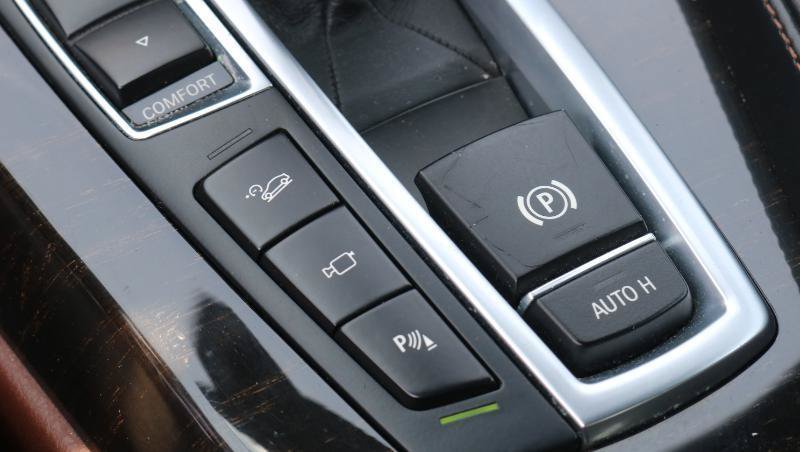 Used 2014 BMW 650i xDrive Convertible AWD/4WD image 17