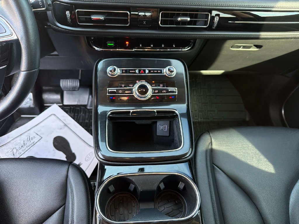 Used 2023 Lincoln Nautilus AWD w/ Premium Package image 27