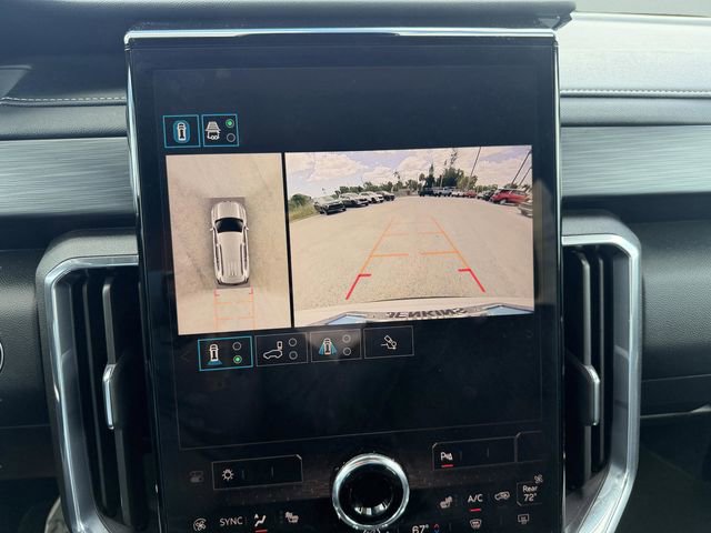 Certified 2024 GMC Acadia Elevation w/ Luxury Package image 26