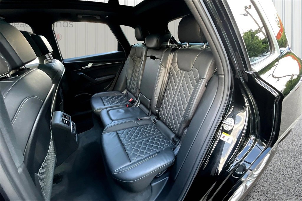 Used 2022 Audi SQ5 Premium Plus image 22