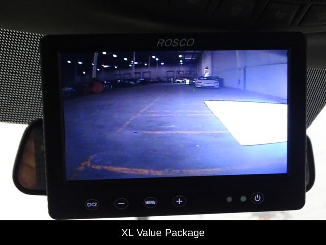 Used 2018 Ford F550 2WD Crew Cab Super Duty image 8