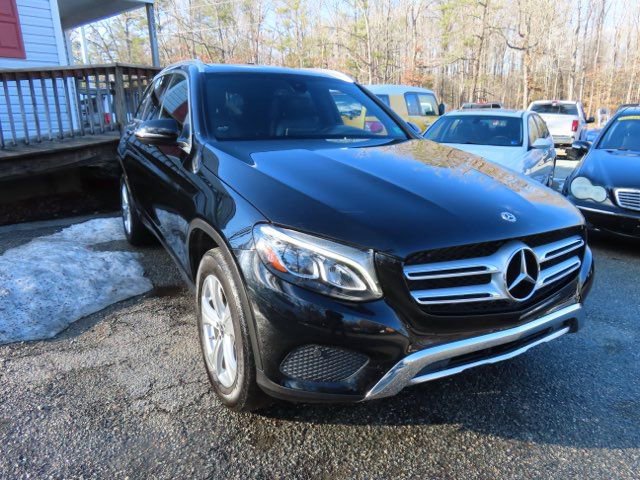 Used 2018 Mercedes-Benz GLC 300 image 4