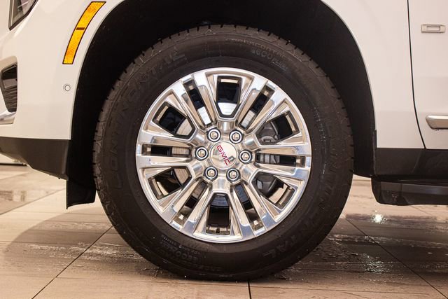 Used 2025 GMC Yukon XL Denali image 9