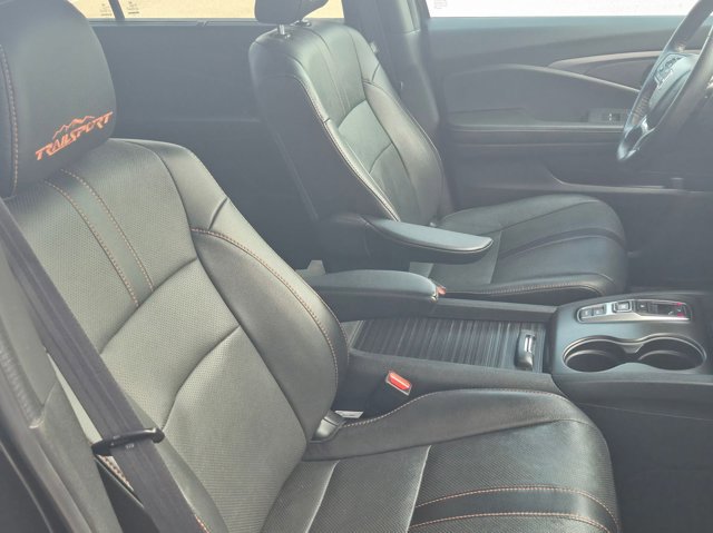 Certified 2022 Honda Passport TrailSport image 22