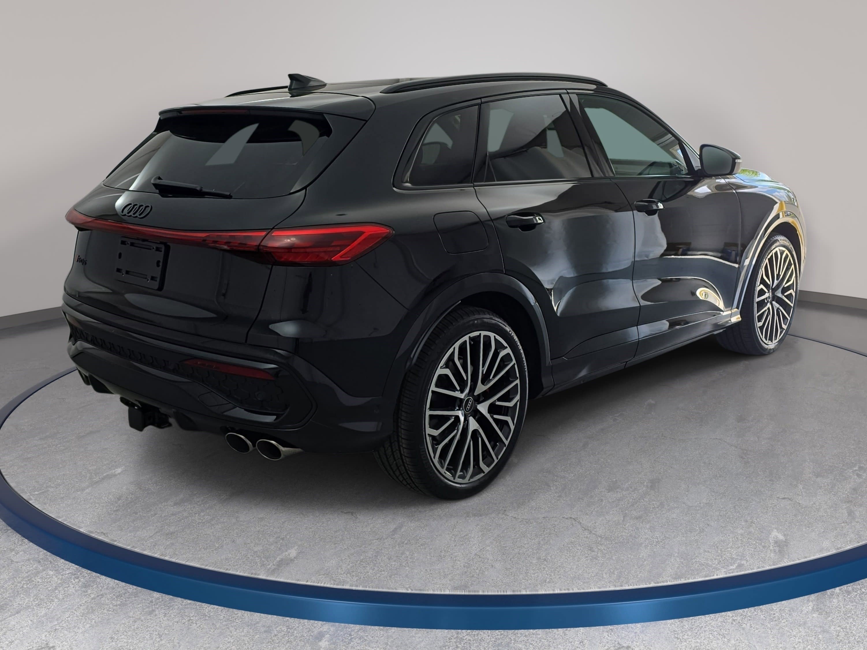 New 2026 Audi SQ5 Premium Plus image 5