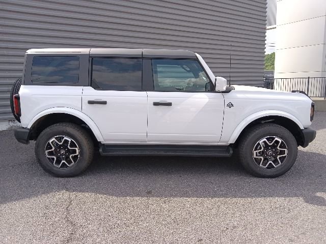 New 2026 Ford Bronco Outer Banks AWD/4WD image 2