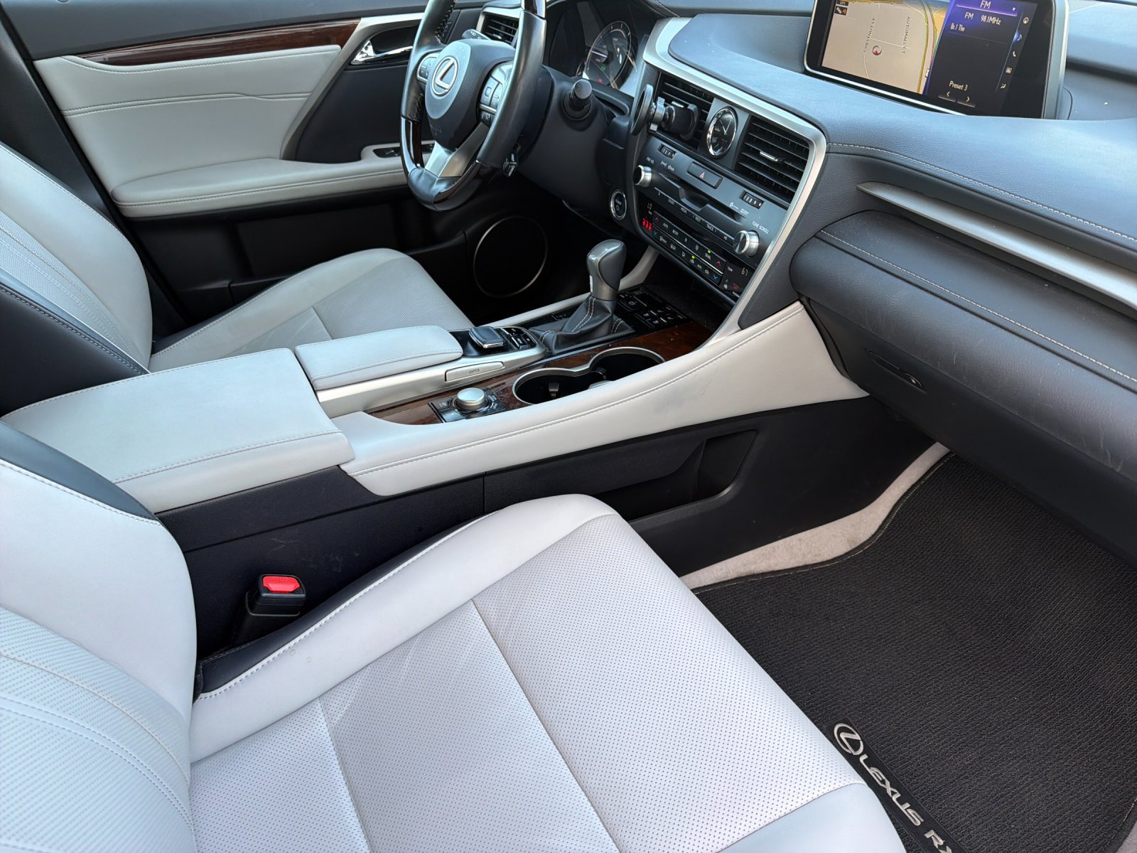 Used 2019 Lexus RX 450h AWD w/ Navigation Package image 16