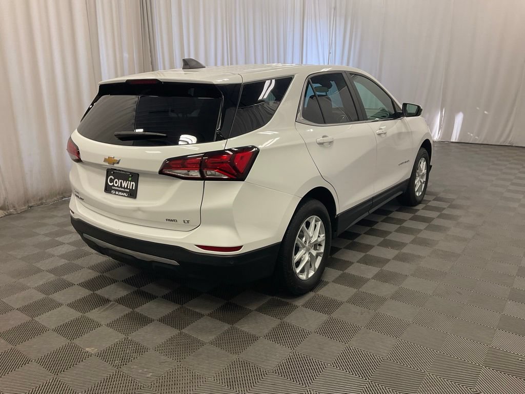 Used 2023 Chevrolet Equinox LT w/ Driver Convenience Package AWD/4WD image 13