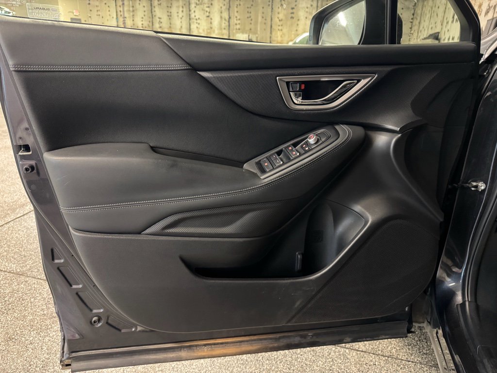 Used 2019 Subaru Forester Premium w/ All-Weather Package image 16