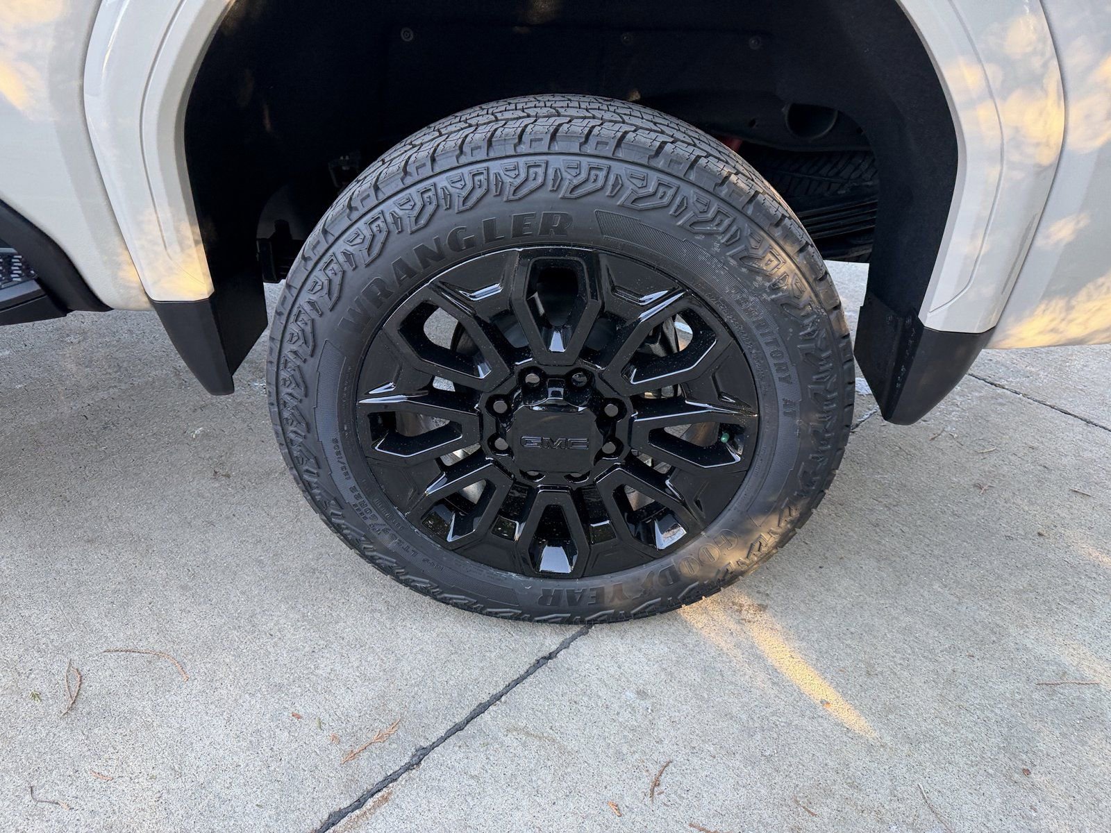 New 2026 GMC Sierra 2500 AT4 w/ AT4 Premium Plus Package image 35