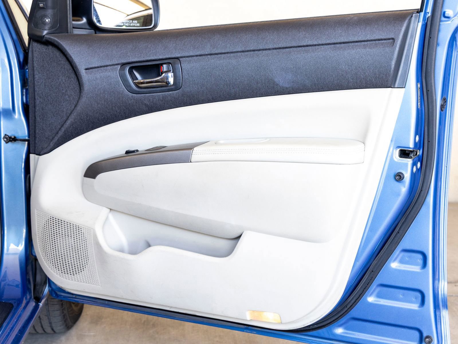 Used 2006 Toyota Prius FWD image 25