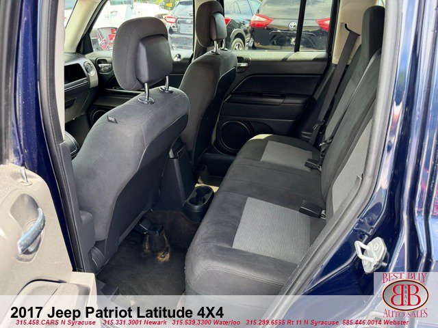 Used 2017 Jeep Patriot Latitude AWD/4WD image 12