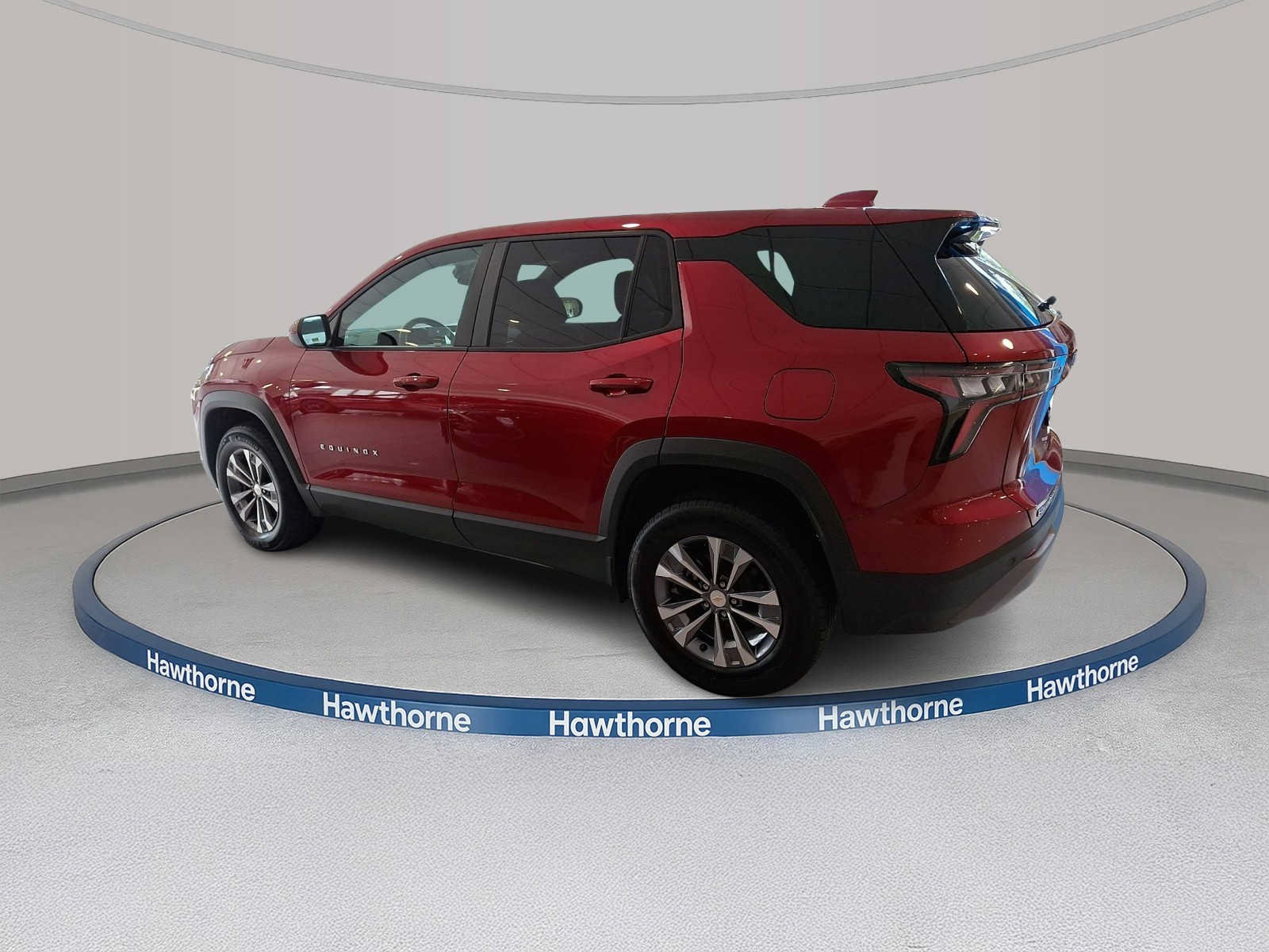 Used 2026 Chevrolet Equinox LT AWD/4WD image 4