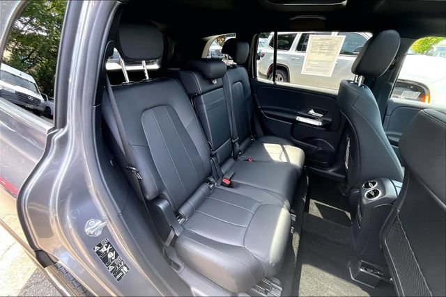 Certified 2023 Mercedes-Benz GLB 250 4MATIC image 16