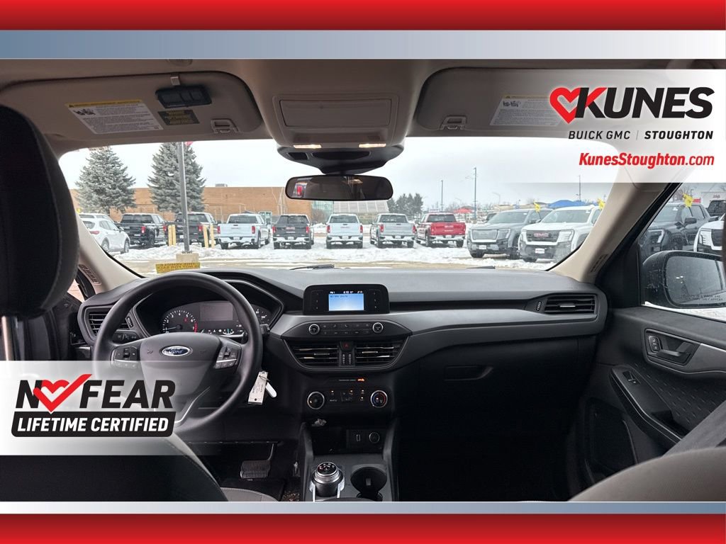 Used 2020 Ford Escape S image 38