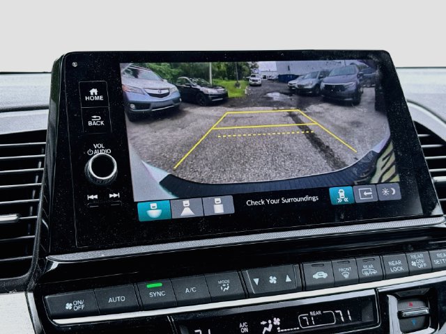 Used 2025 Honda Odyssey Touring image 10