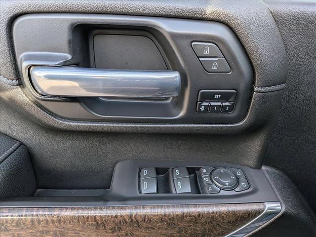 Used 2021 GMC Sierra 2500 Denali w/ Denali Black Diamond Edition image 15