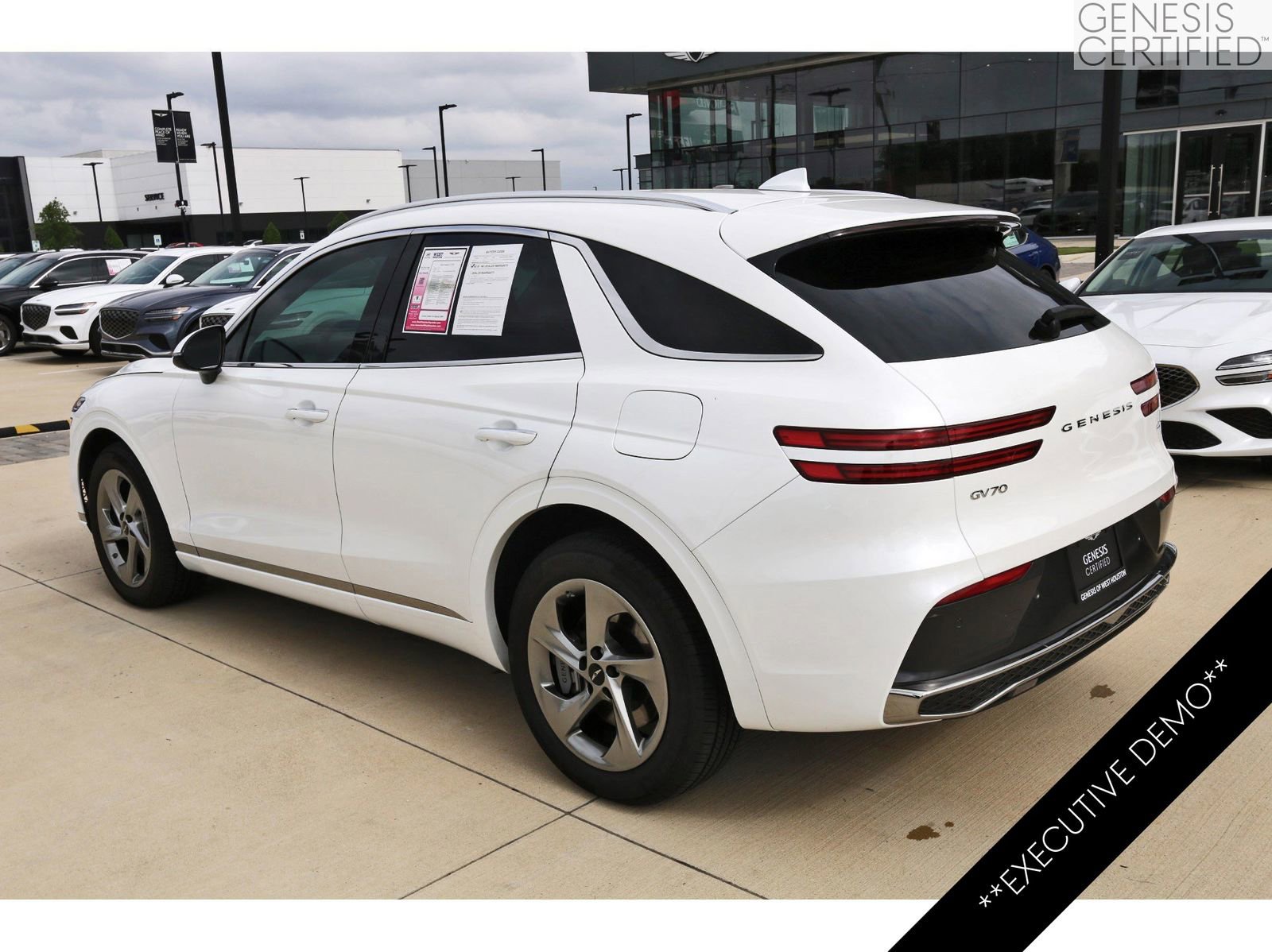 Used 2026 Genesis GV70 2.5T AWD/4WD image 6