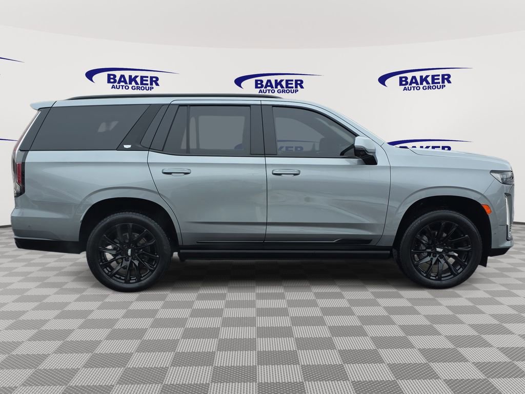 Used 2024 Cadillac Escalade Sport w/ LPO, ONYX Package image 4