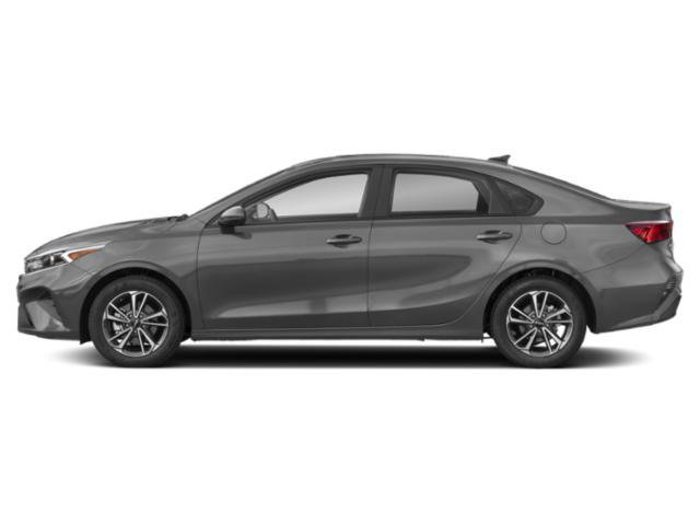 Used 2023 Kia Forte LXS w/ LXS Technology Package FWD image 4