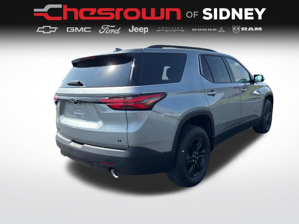 Used 2023 Chevrolet Traverse LT w/ Midnight/Sport Edition image 5