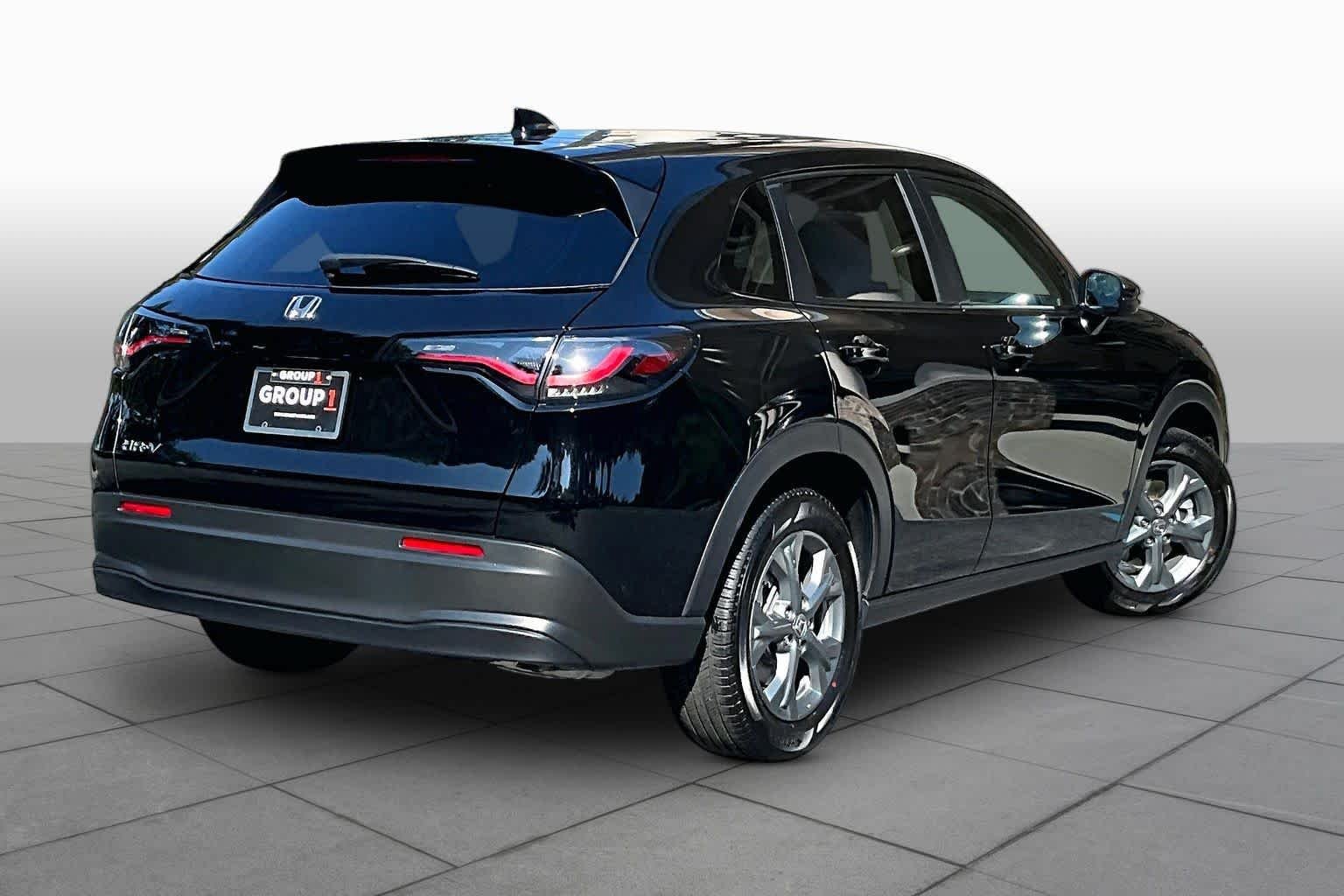 Certified 2026 Honda HR-V LX image 13