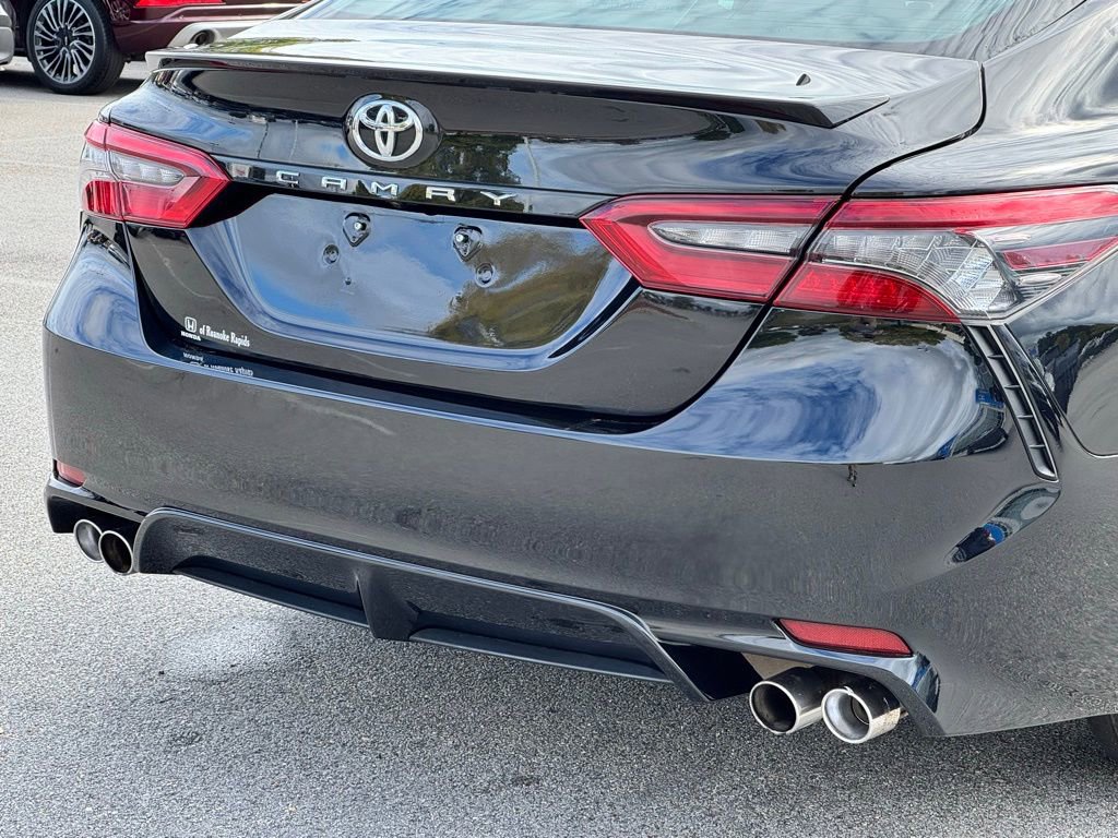 Used 2023 Toyota Camry XSE image 38