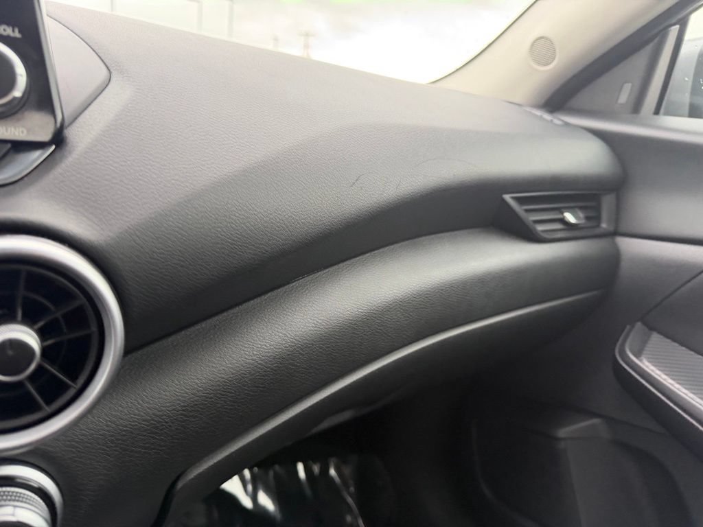 Used 2025 Nissan Sentra S FWD image 20