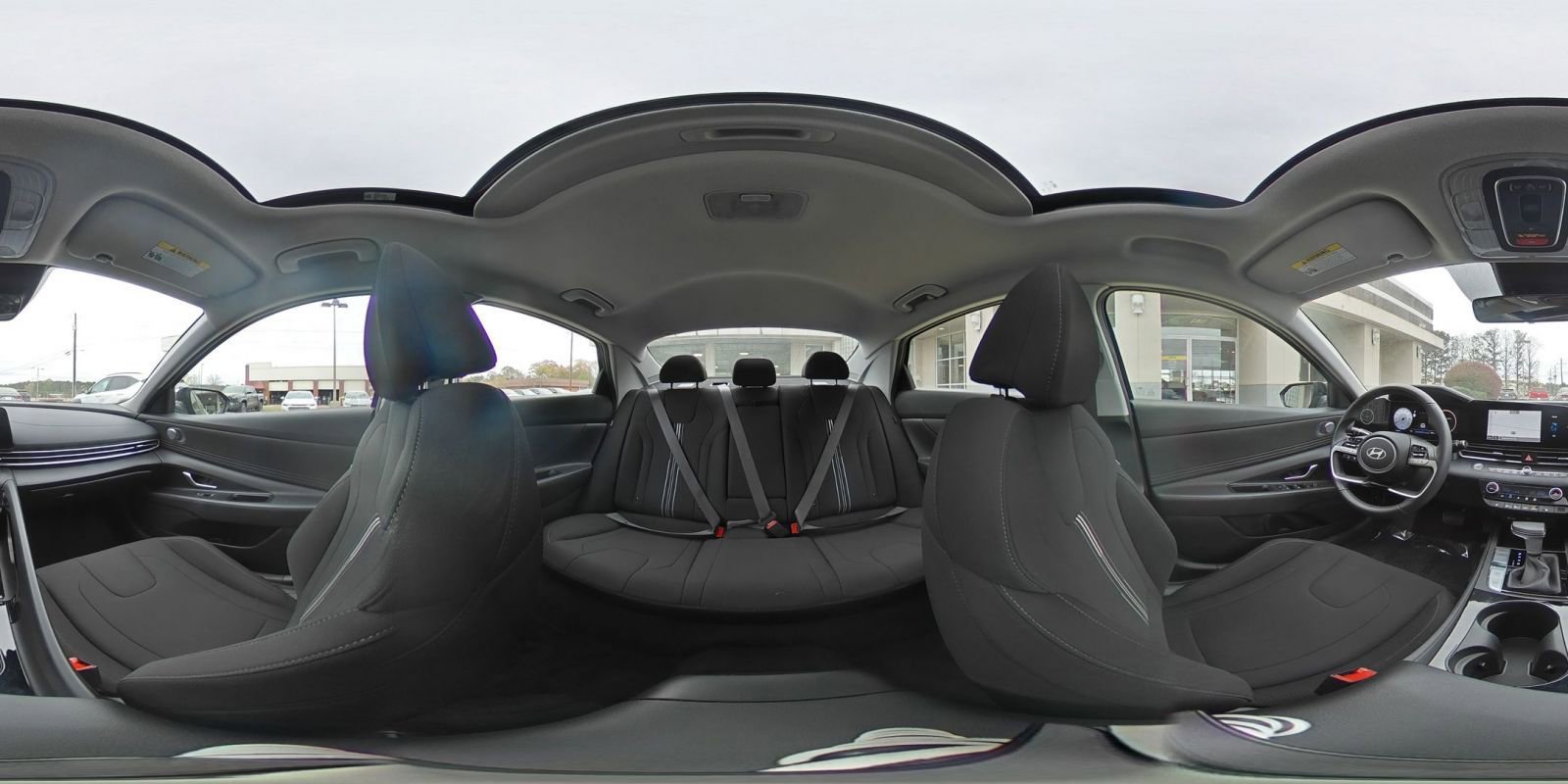 Used 2025 Hyundai Elantra SEL image 49