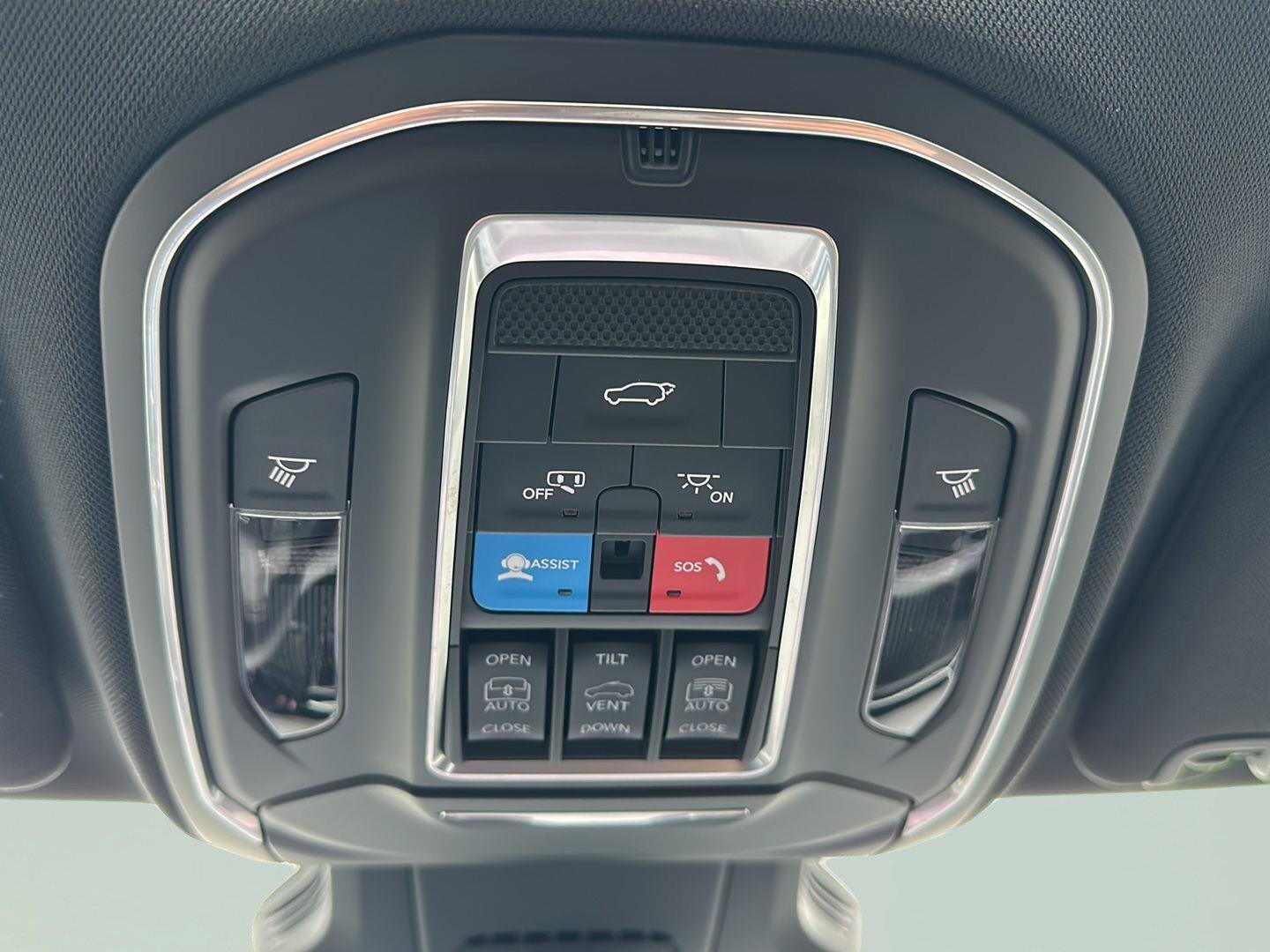 New 2025 Jeep Wagoneer S Limited AWD/4WD image 16