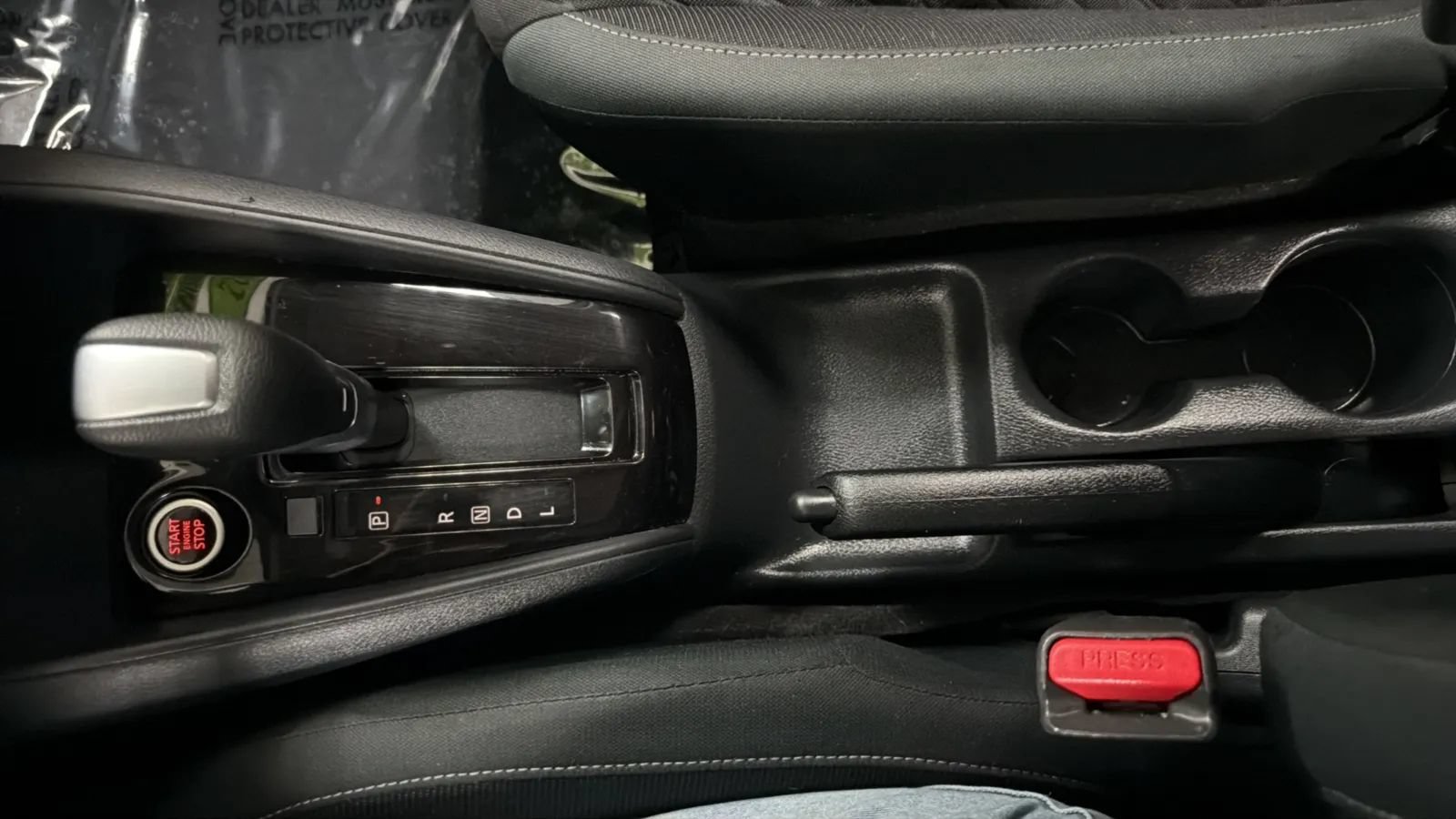 Used 2022 Nissan Kicks S FWD image 13