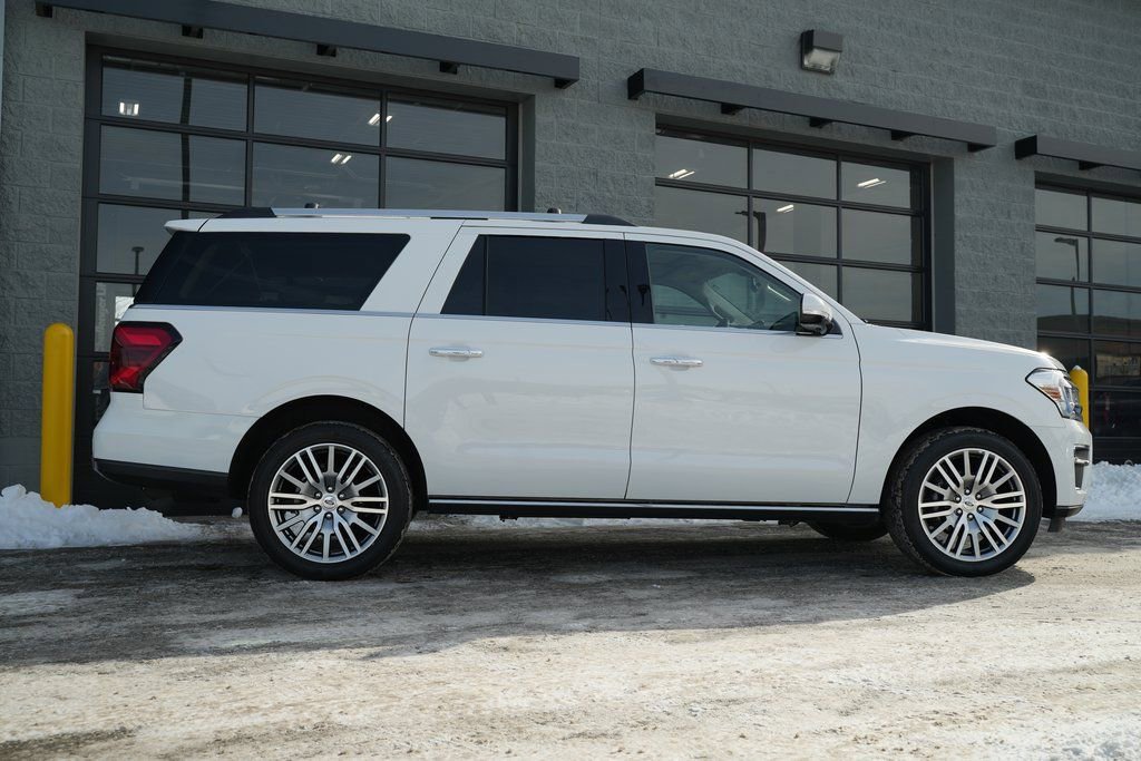 Used 2024 Ford Expedition Max Limited image 14