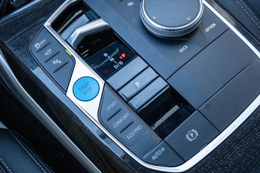 Used 2023 BMW i4 eDrive35 w/ Premium Package image 22