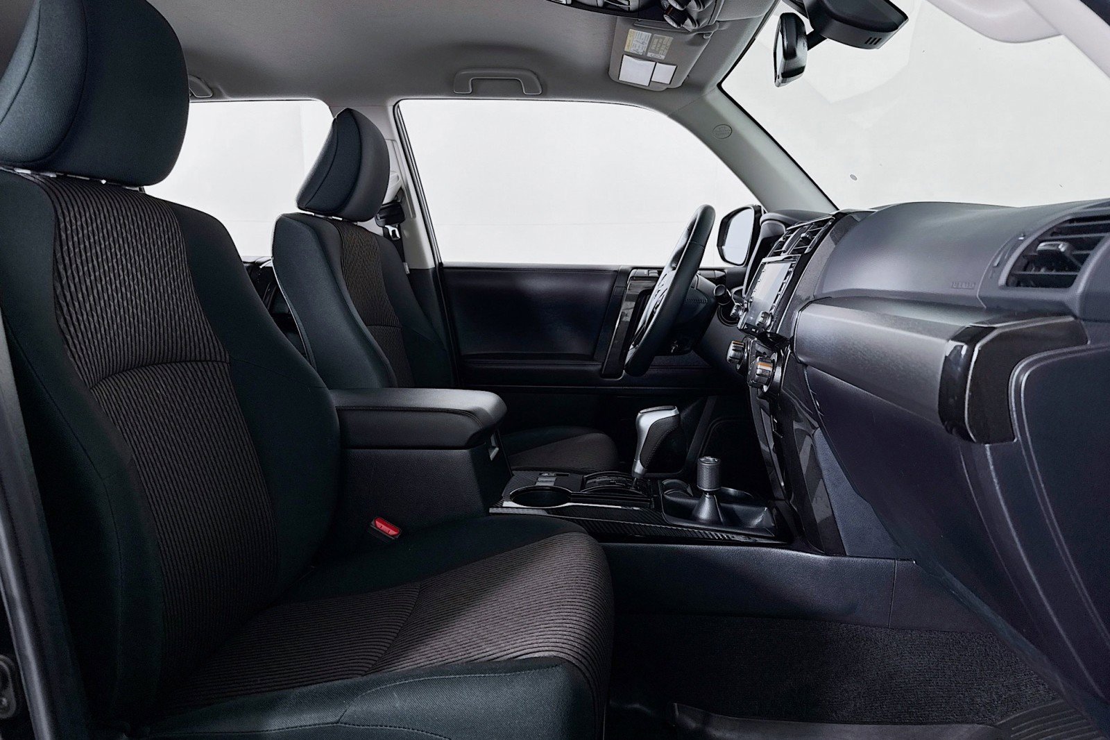 Used 2023 Toyota 4Runner TRD Off-Road image 6