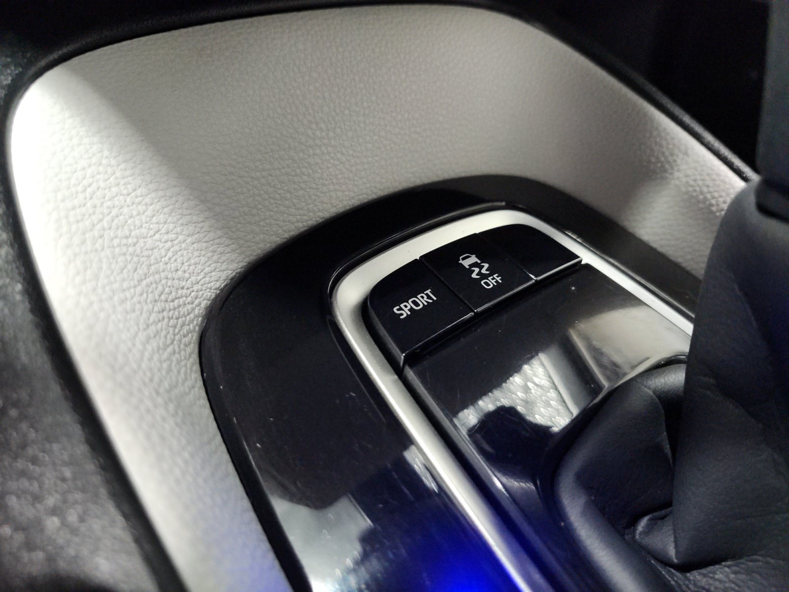 Used 2021 Toyota Corolla SE FWD image 20