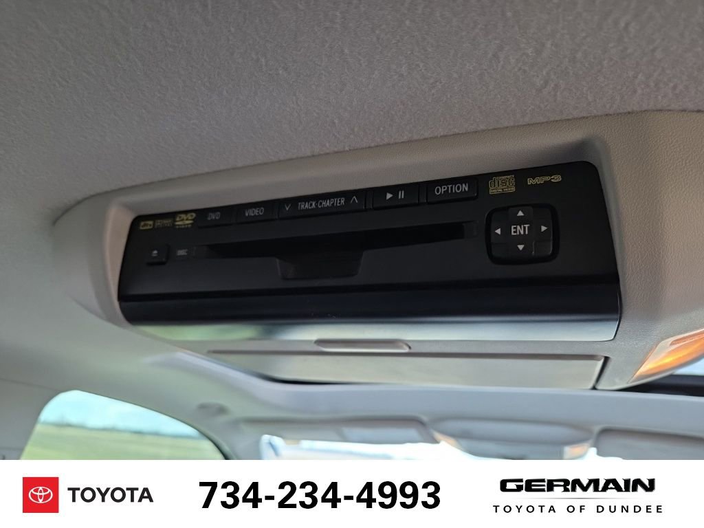 Used 2012 Toyota Sequoia Platinum image 20