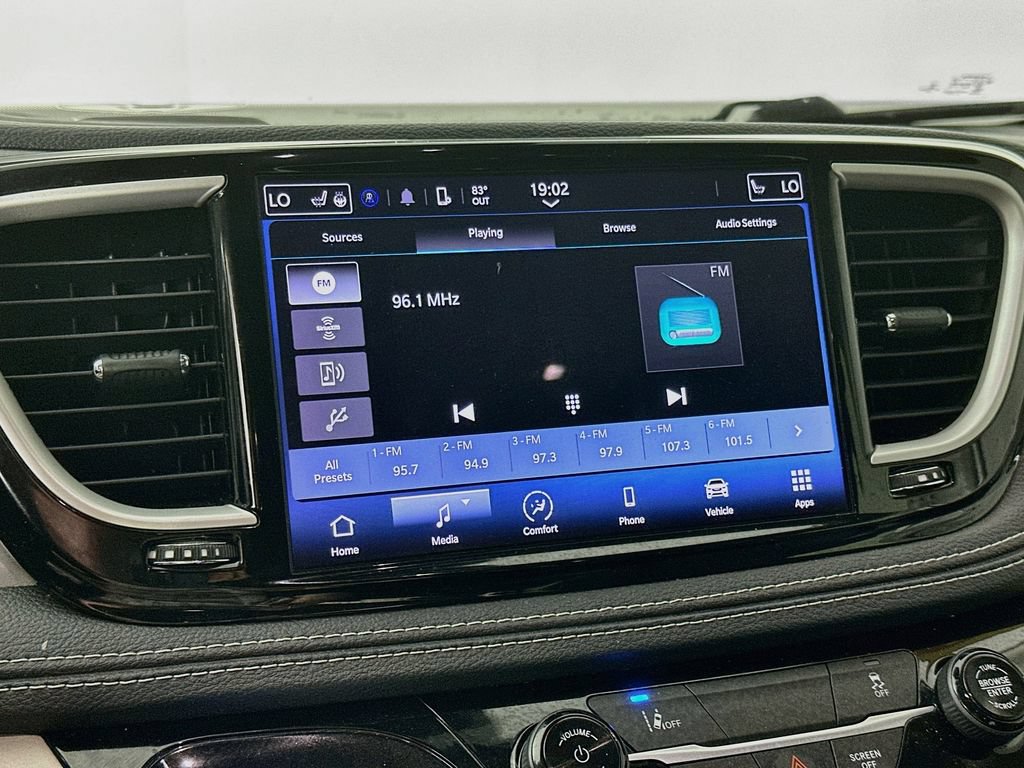 Certified 2022 Chrysler Pacifica Touring-L FWD image 20