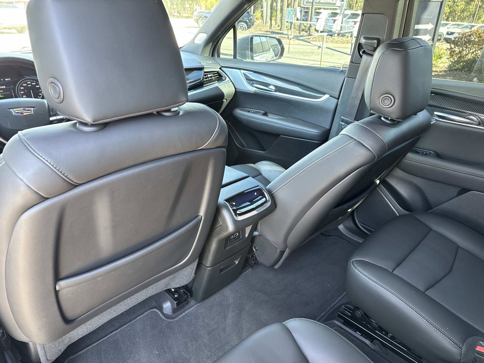 Certified 2024 Cadillac XT6 Sport w/ Technology Package image 13