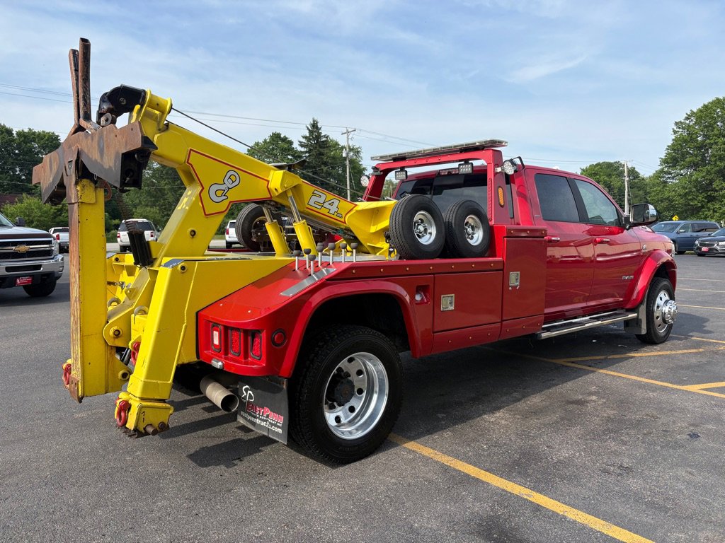 Used 2020 RAM 5500 Laramie AWD/4WD image 6