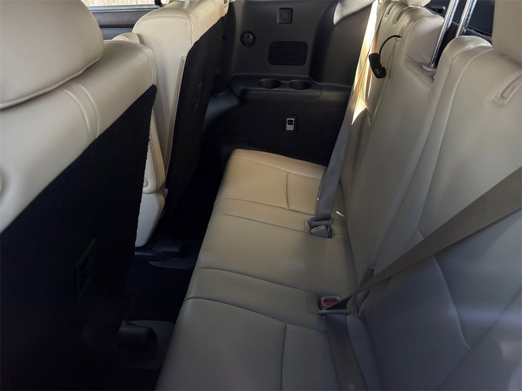 Used 2022 Toyota Highlander XLE image 18